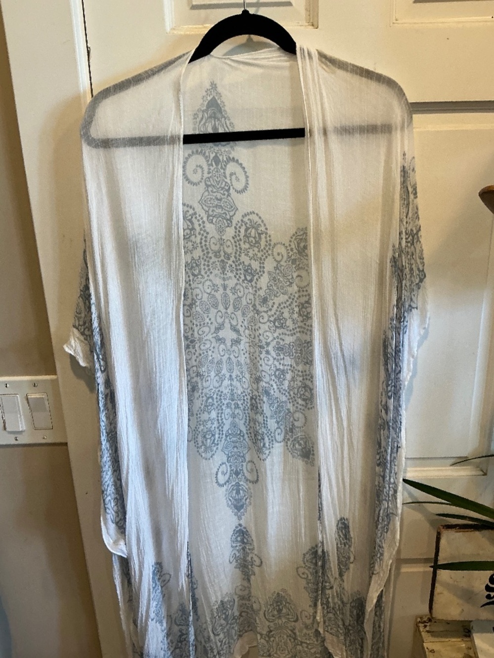 Boho style kimon wrap perfect for summer!  Oversized to plus size